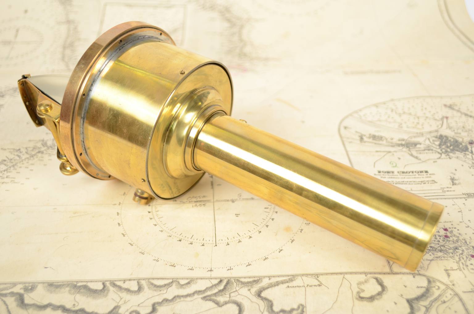 Antique compasses/3081B-Vion compass 1900