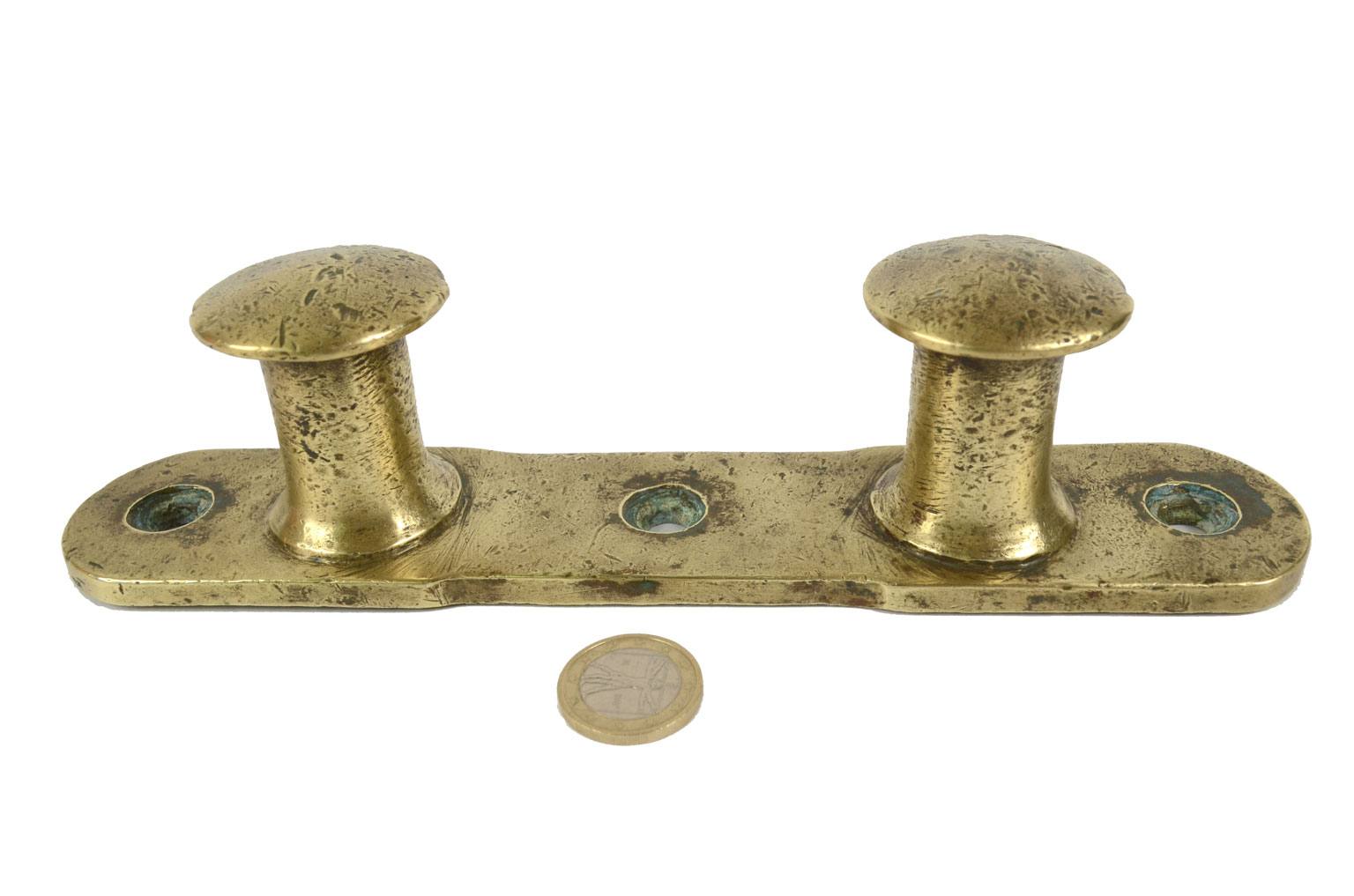 Nautical antiques/4308-Bronze bollard