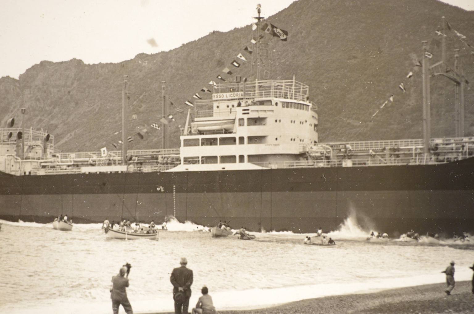 Antiquariato nautico/5497A-Navi Riva Trigoso