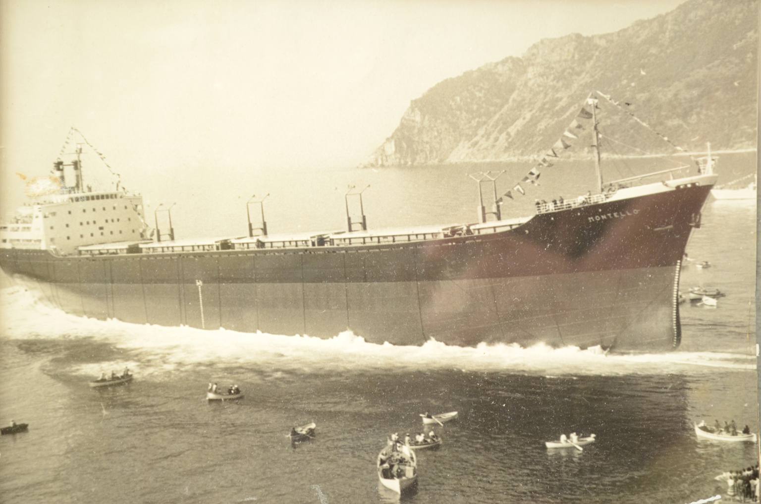 Antiquariato nautico/5497A-Navi Riva Trigoso