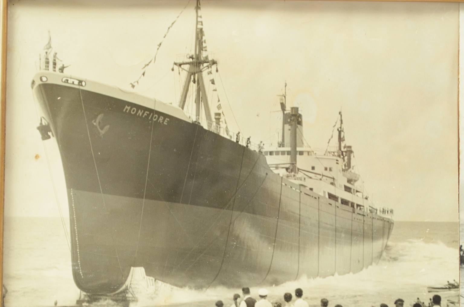 Antiquariato nautico/5498-Navi Riva Trigoso