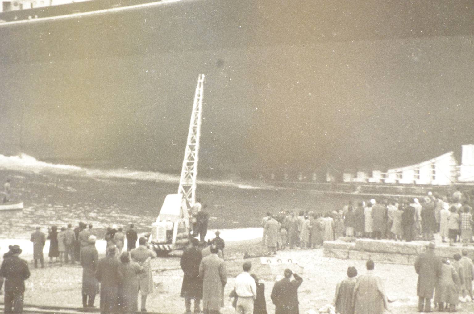 Nautical antiques/5499-Riva Trigoso ships