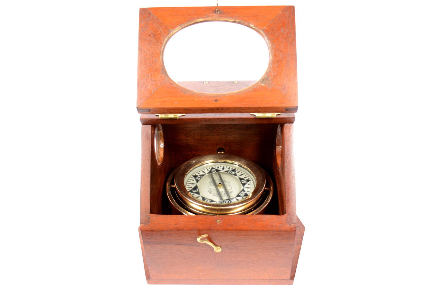 Antique compasses/5954-Antique binnacle