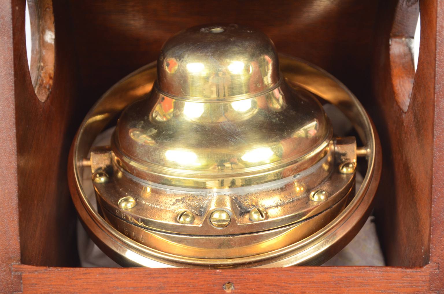 Antique compasses/5954-Antique binnacle