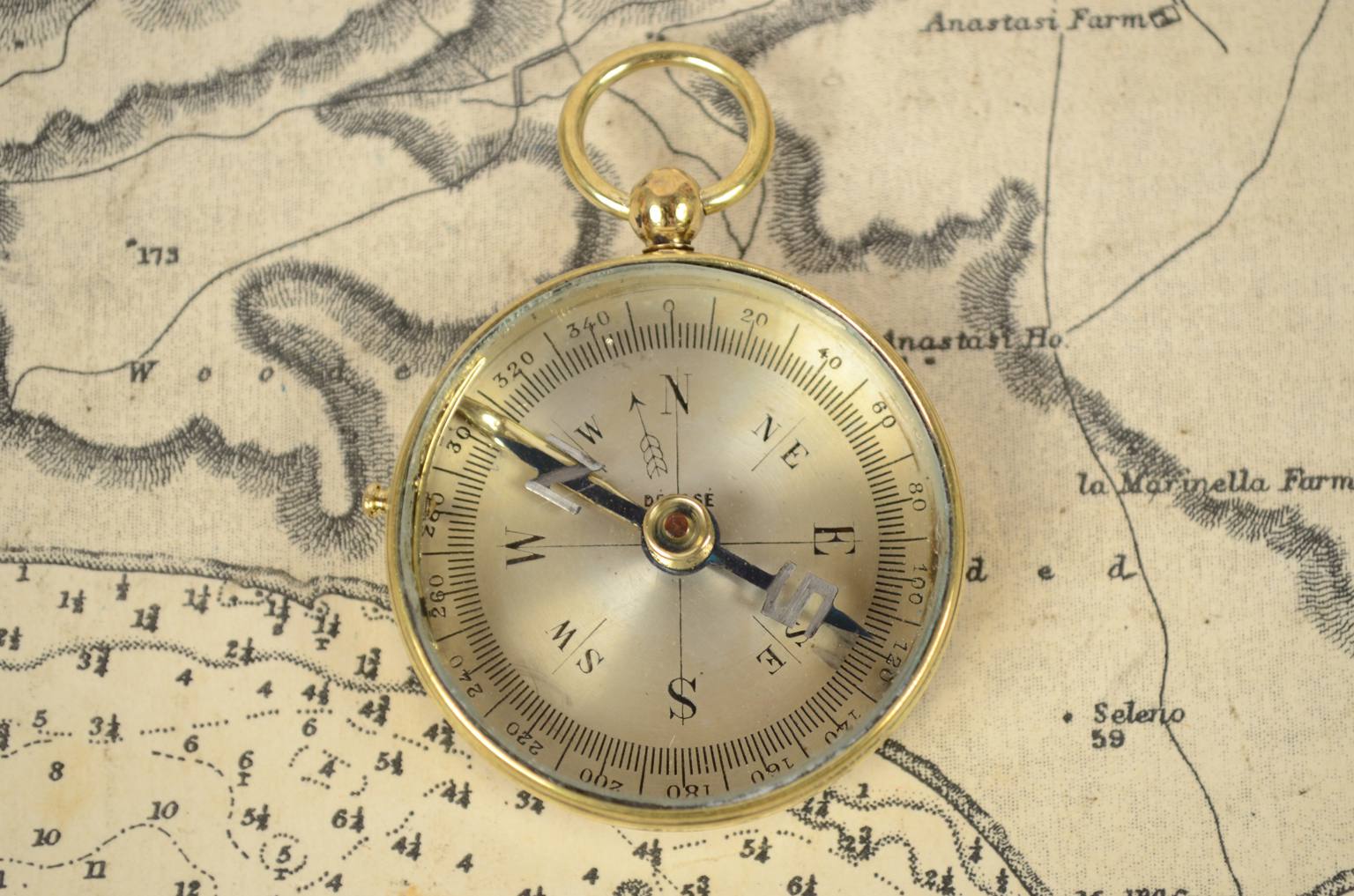 e-Shop/Antique compasses/Code 6072 Antique French compass