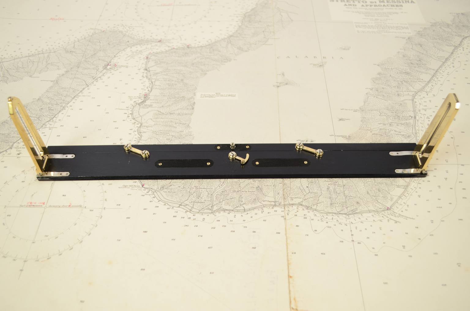 Nautical antiques/6095-Parallels for charts