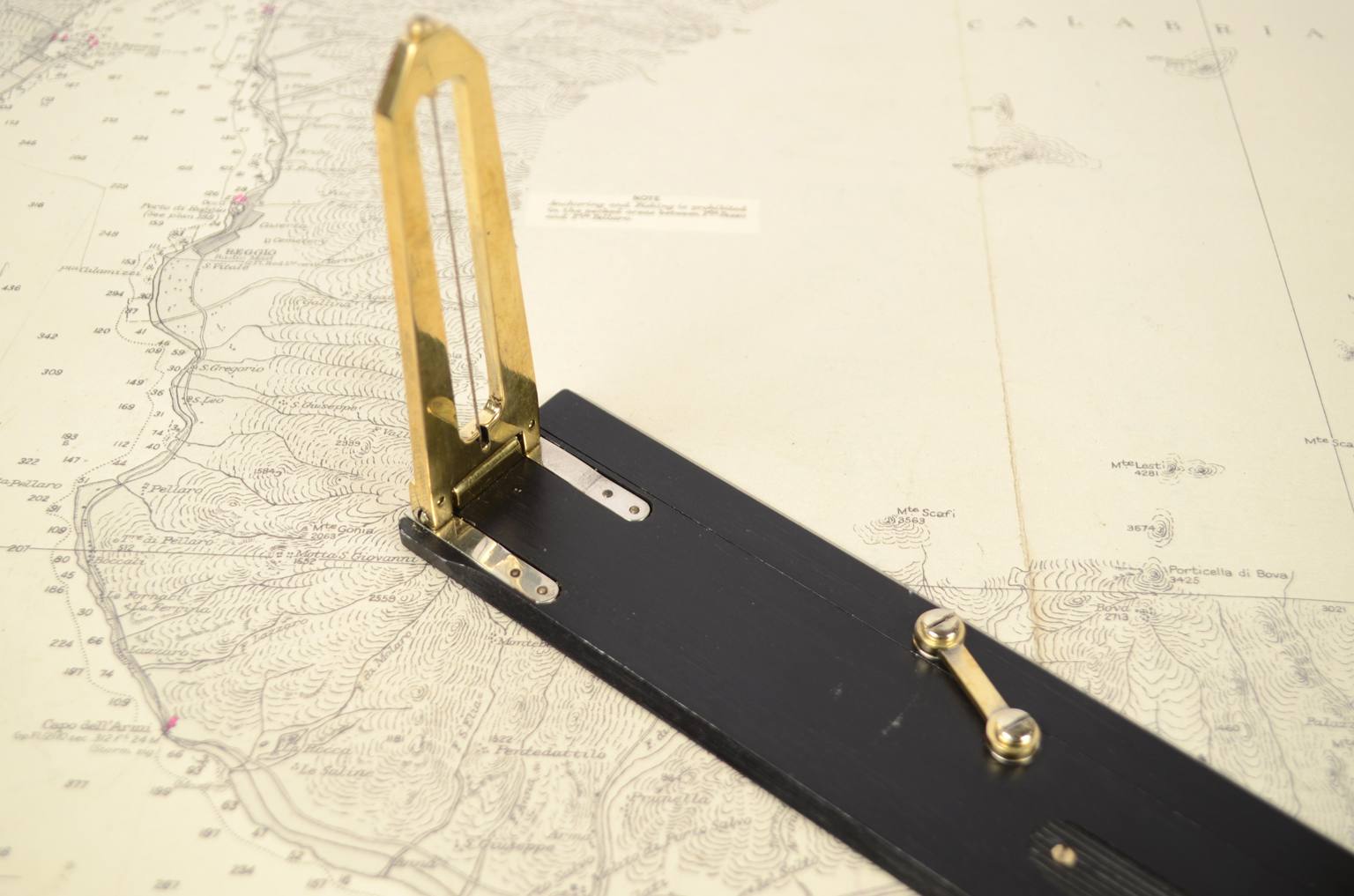 Nautical antiques/6095-Parallels for charts