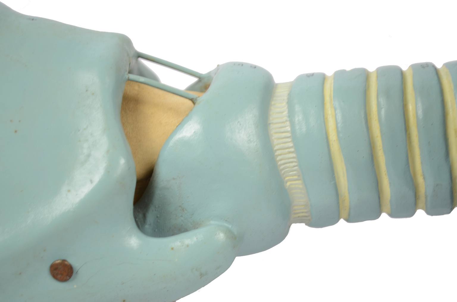 Old medical instruments/6132-Trachea model