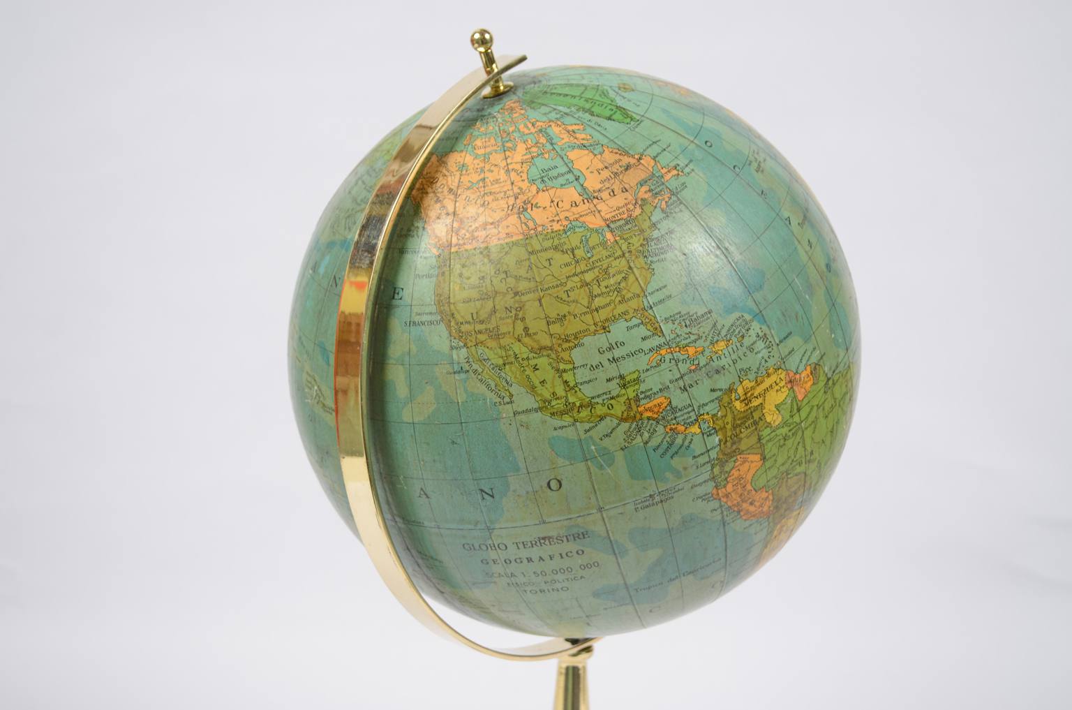 Antique globes-world maps/6239-Globe with light