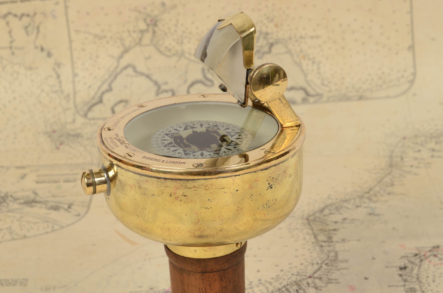 Antique compasses/6311-Magnetic Compass