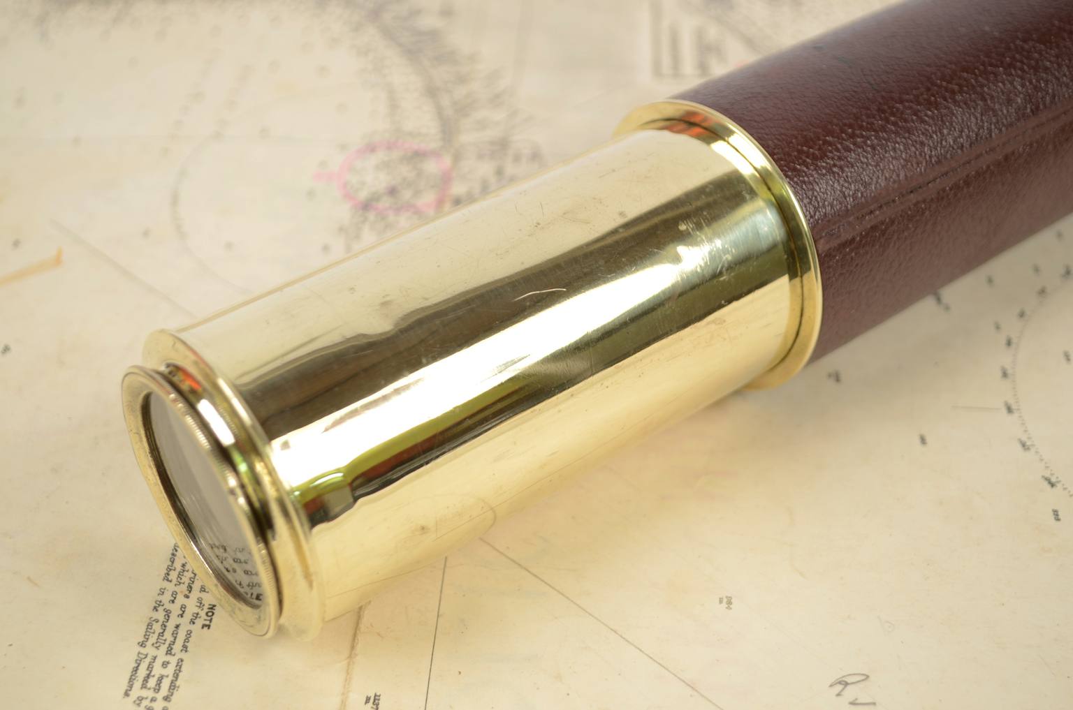 Nautical antiques/6321-Large brass telescope