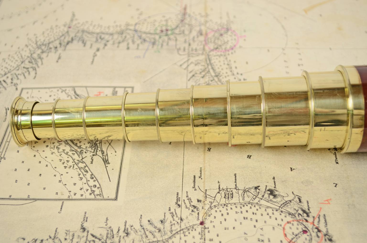 Nautical antiques/6335-Vintage telescope