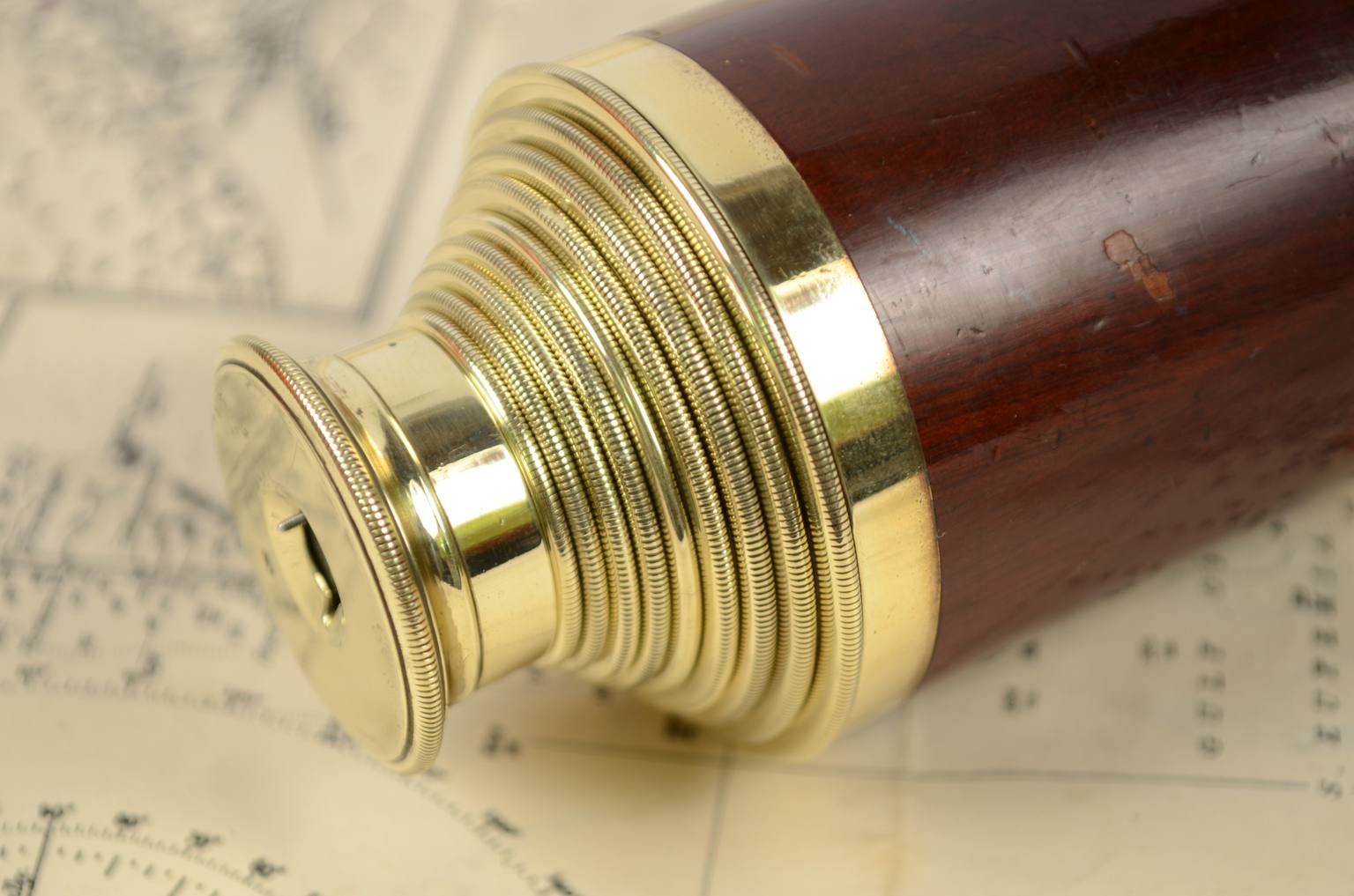 Nautical antiques/6335-Vintage telescope