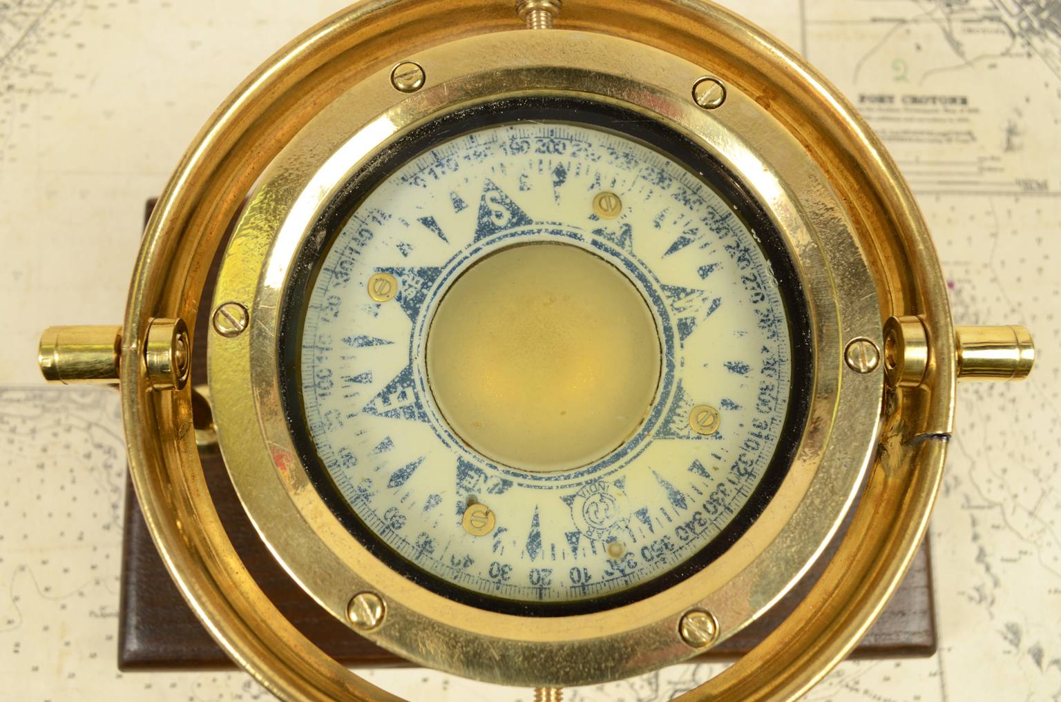 e-Shop/Antique compasses/Code 6345A Indian Compass