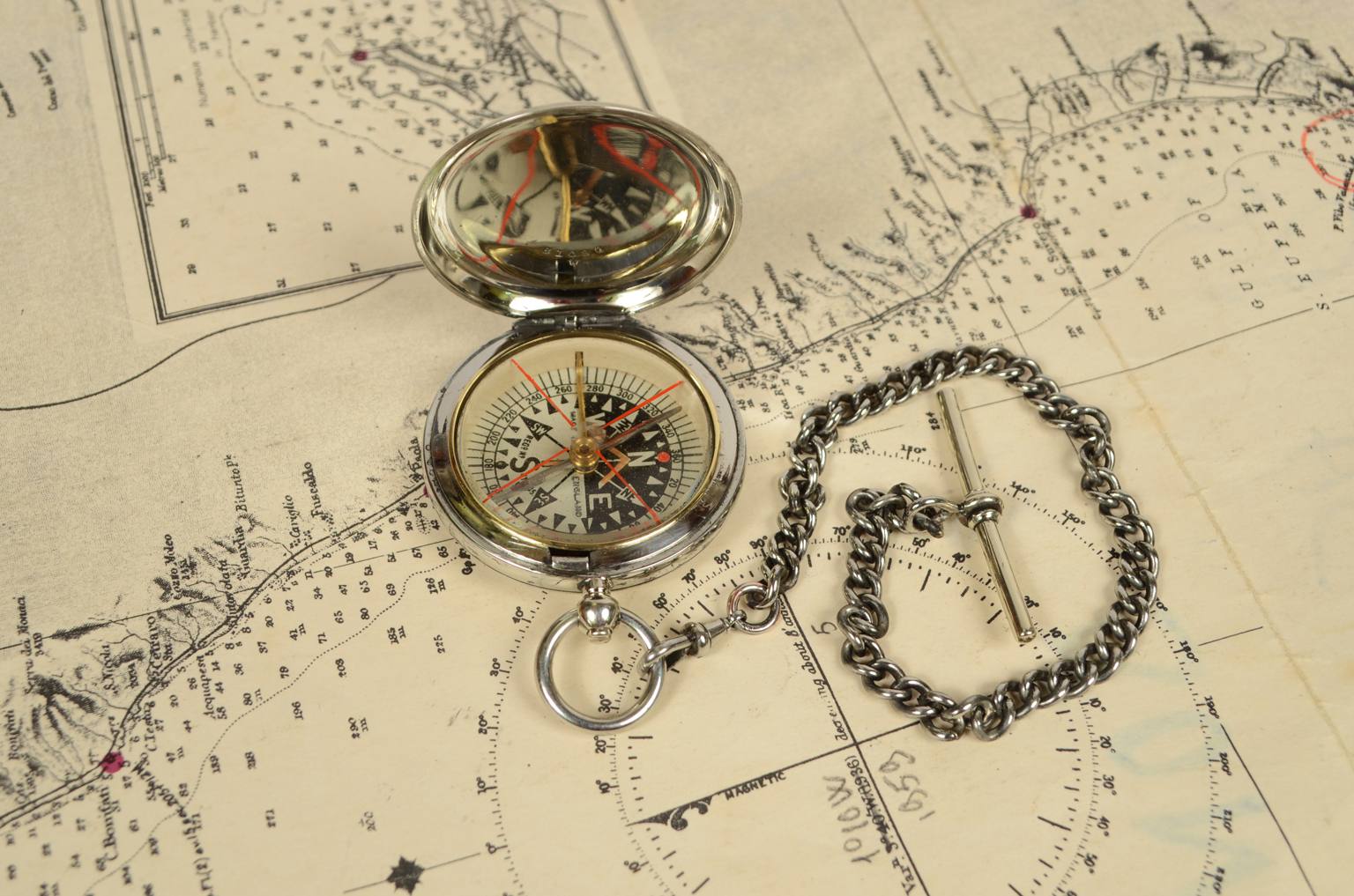 e-Shop/Antique compasses/Code 6510A RAF compass