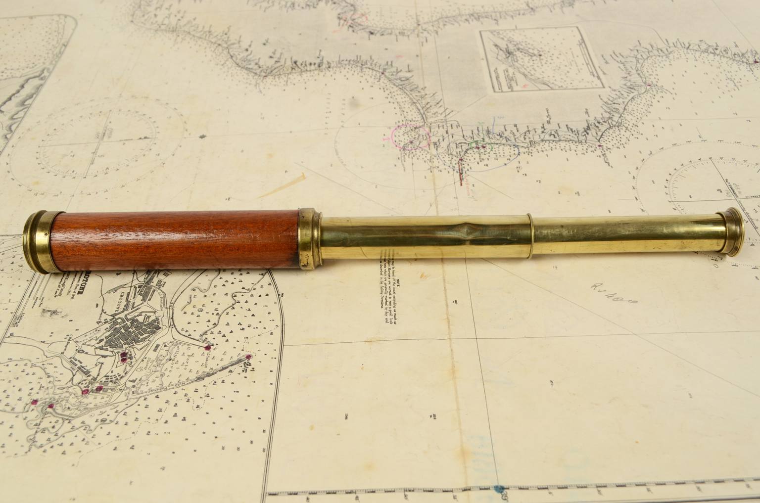 Nautical antiques/6753-Vintage telescope