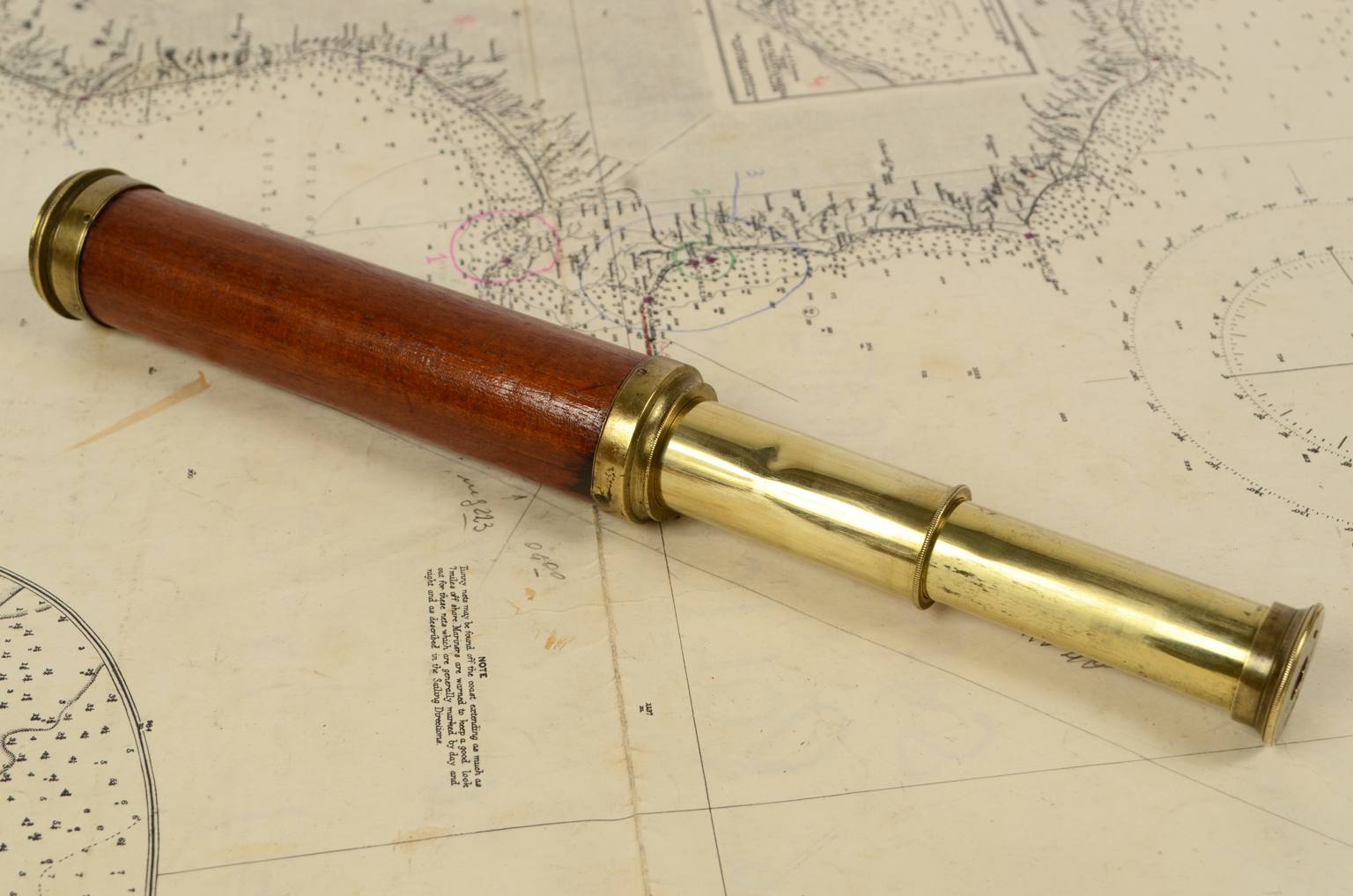 Nautical antiques/6753-Vintage telescope