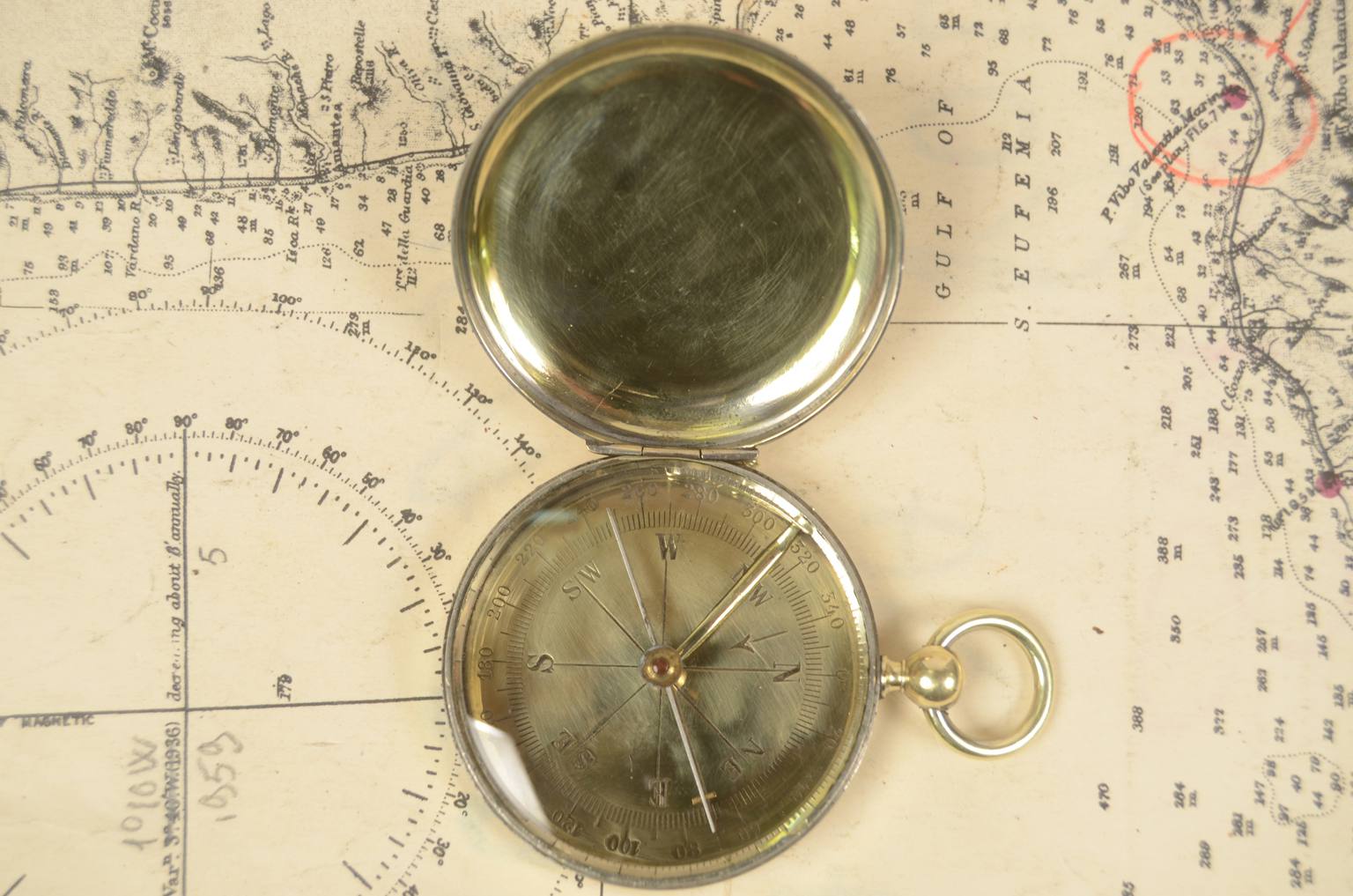 Antique compasses/6839-Vintage compass