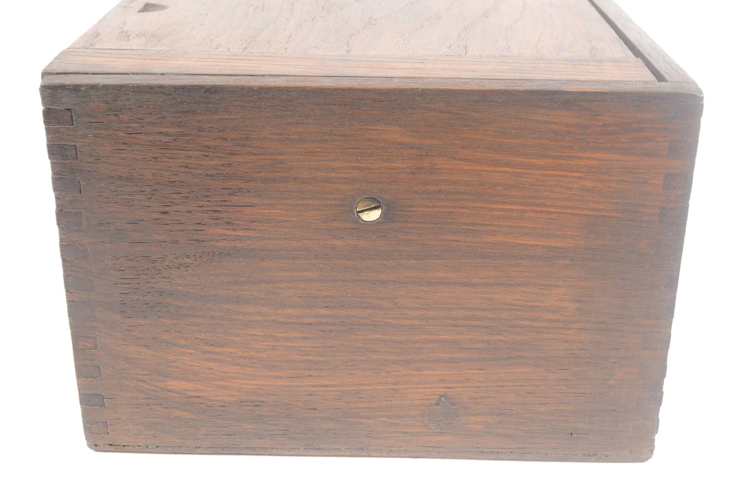 Antique compasses/6878-Antique compass