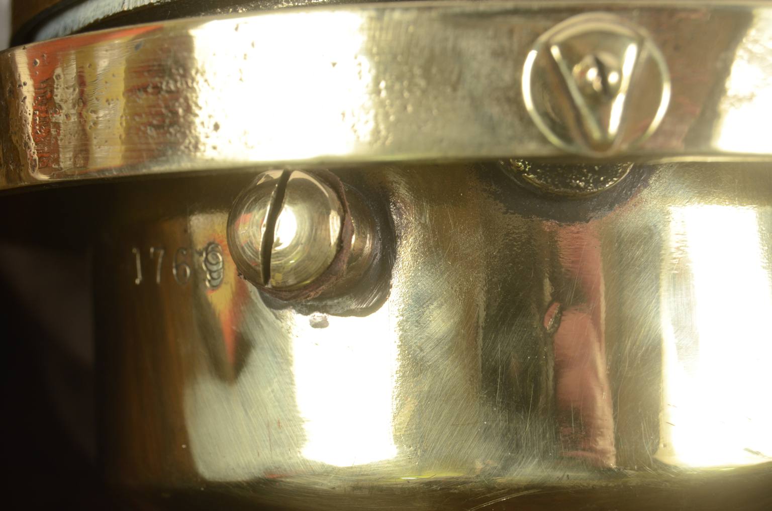 Antique compasses/6878-Antique compass