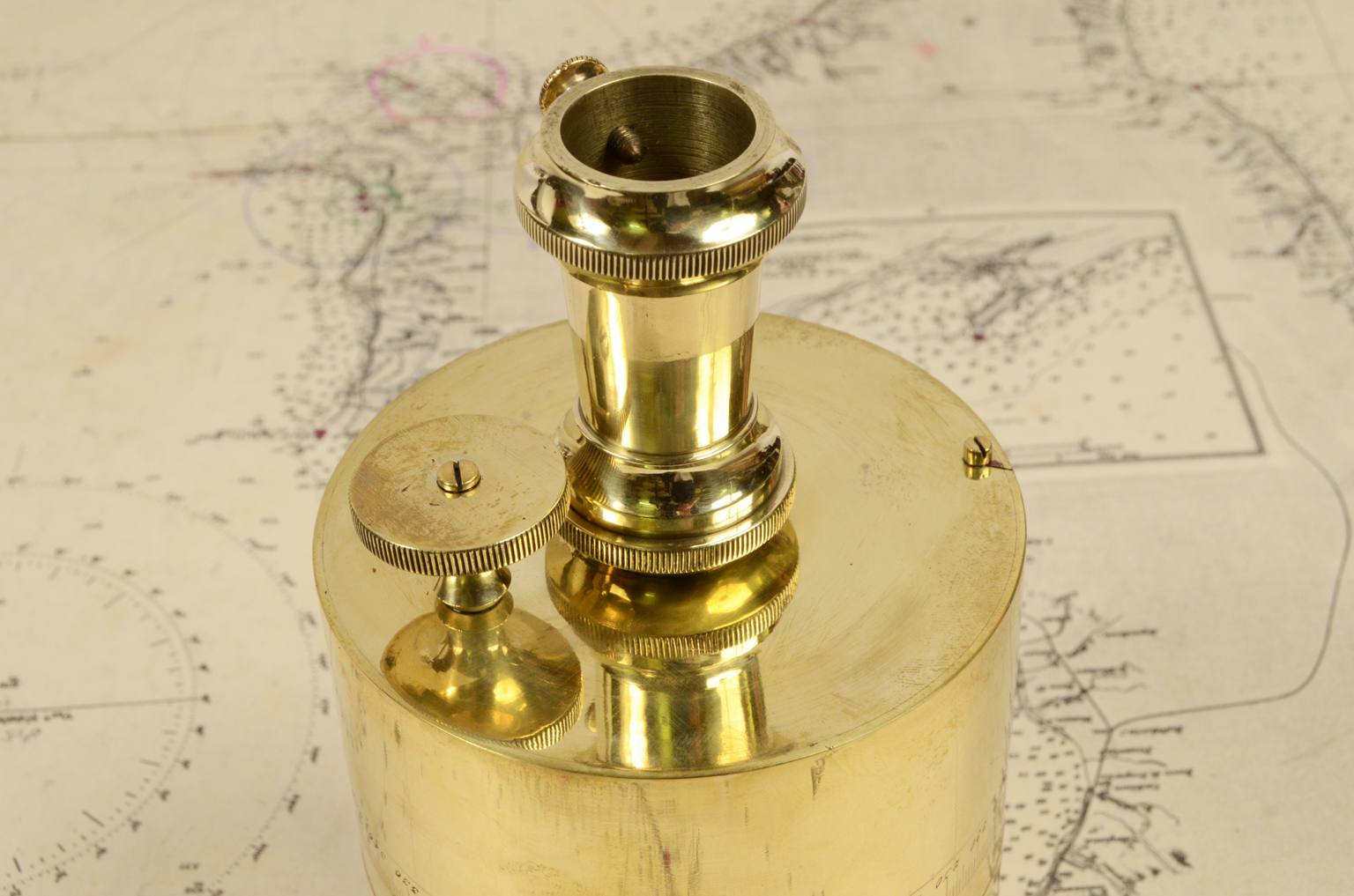 Antique measuring instruments/6985-Land-surveyor squaring