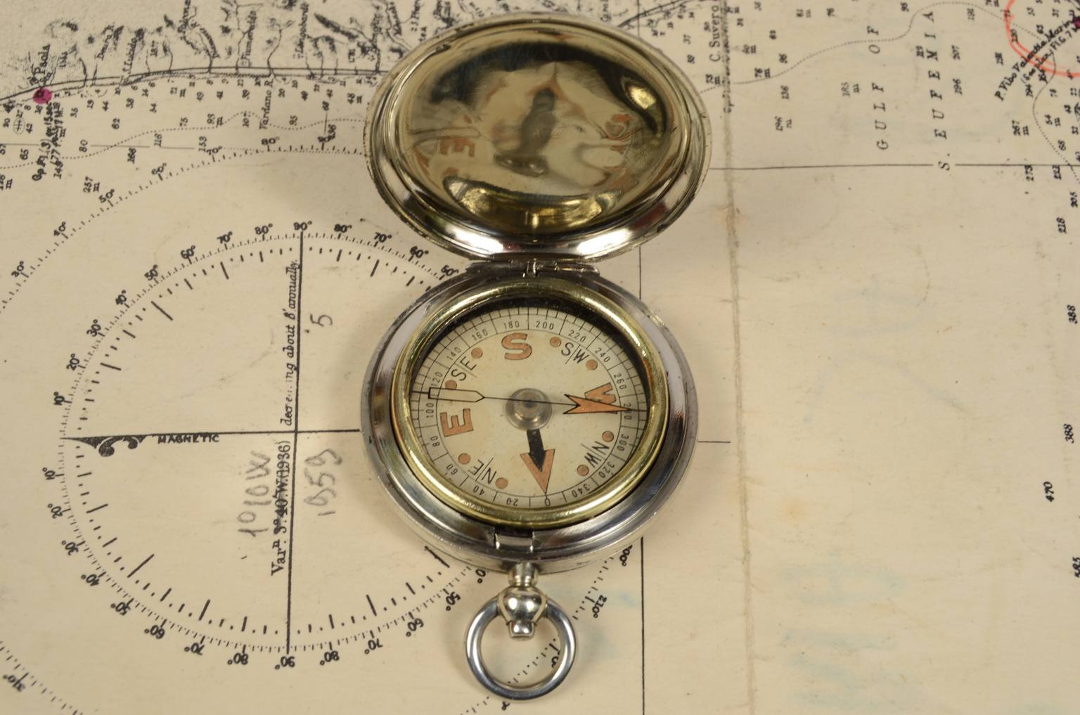 e-Shop/Antique compasses/Code 7110 RAF compass