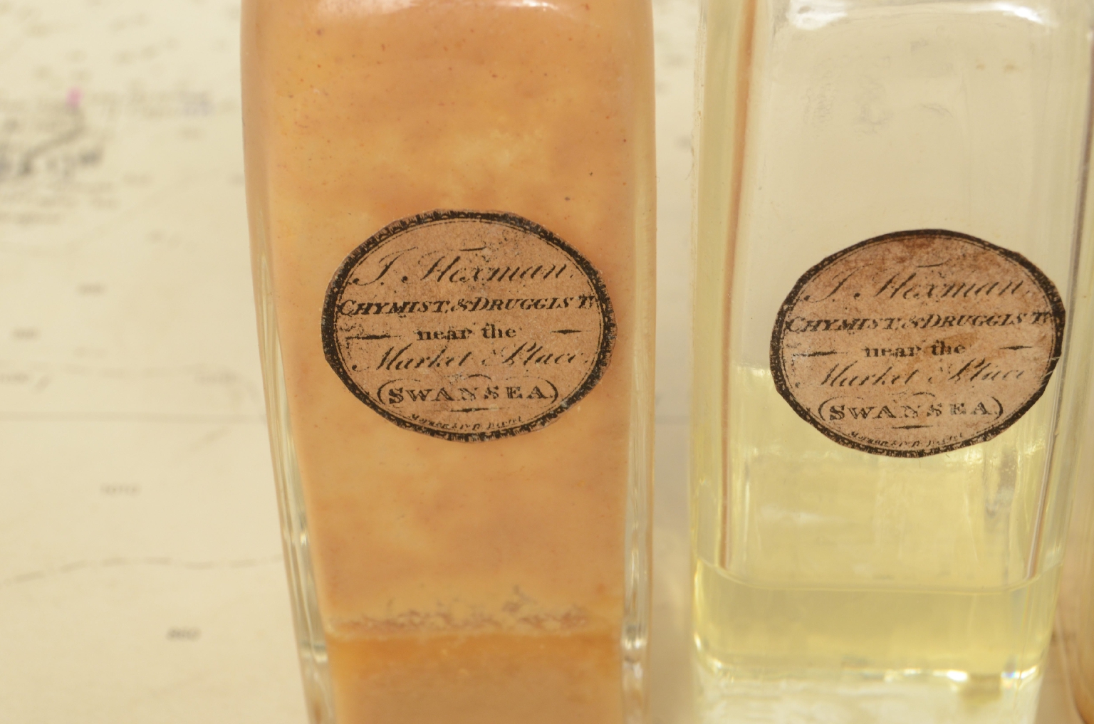 Old medical instruments/7136-Apothecary Cabinet