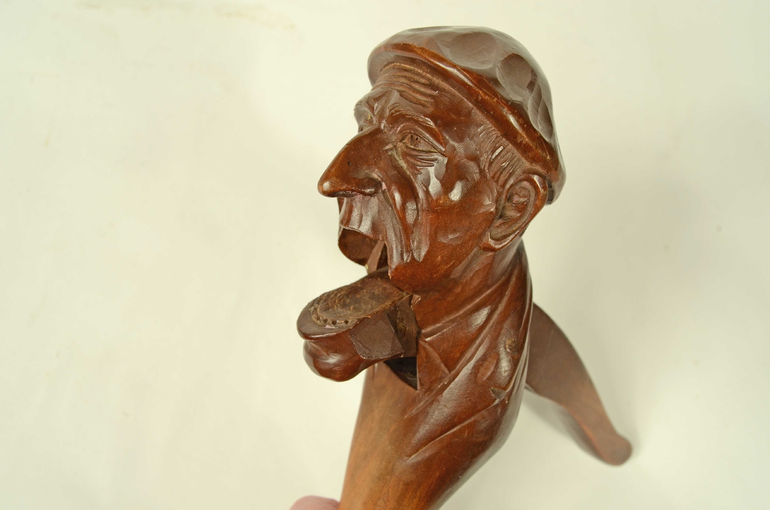 Curiosità/717-Schiaccianoci