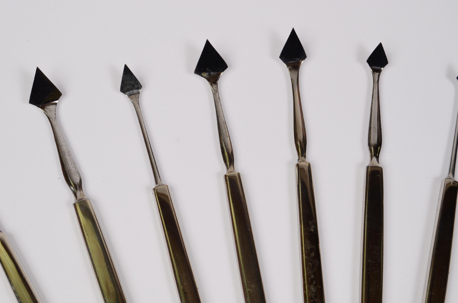 Old medical instruments/7184-Ophthalmic Steel Surgery