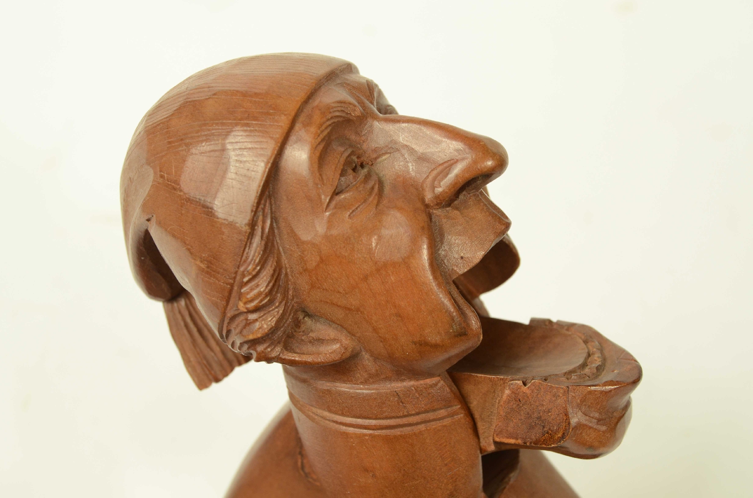 Curiosità/719-Sciaccianoci