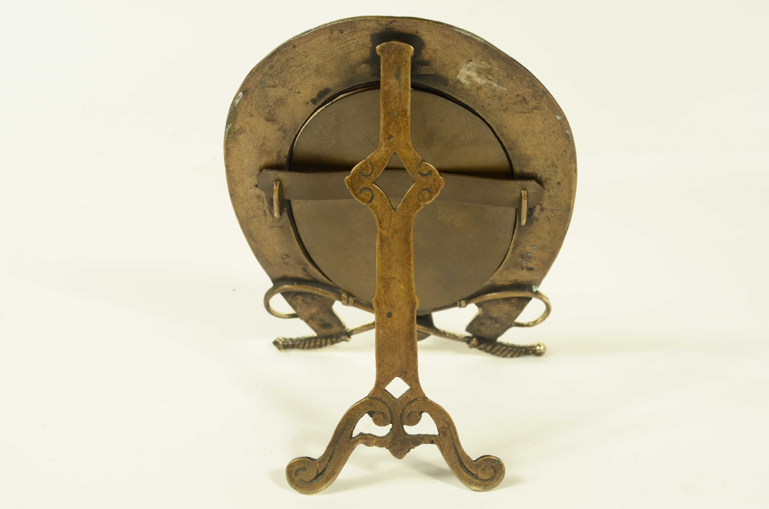 Peculiarity/722-Tabletop Photo Frame