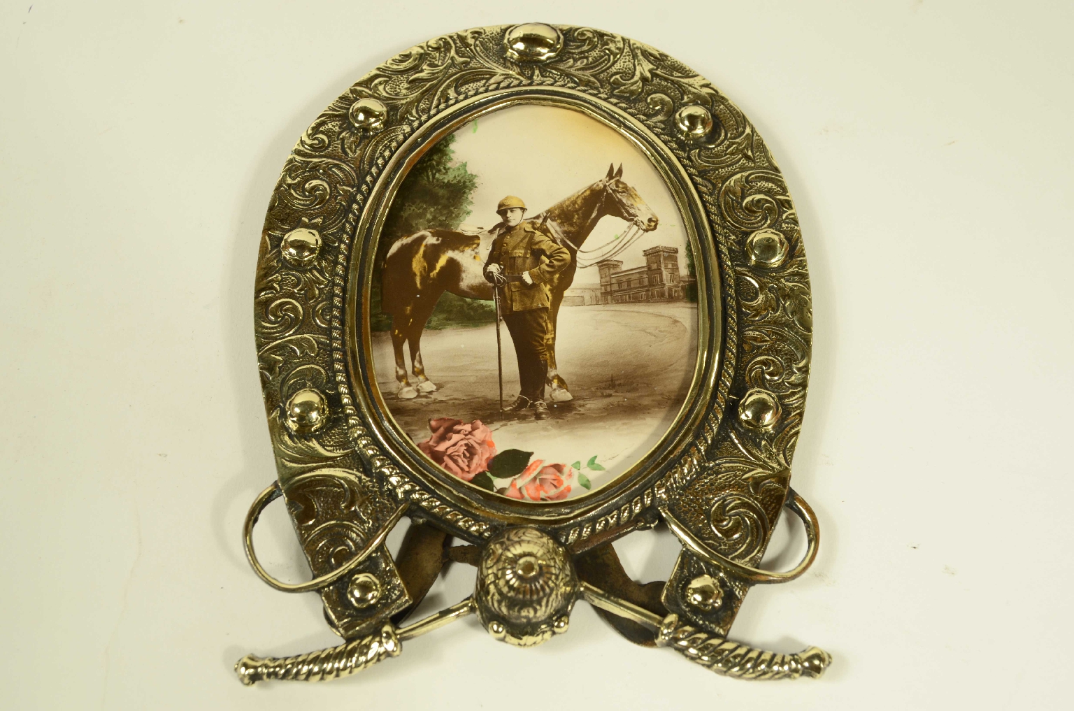 Peculiarity/723-Tabletop Photo Frame