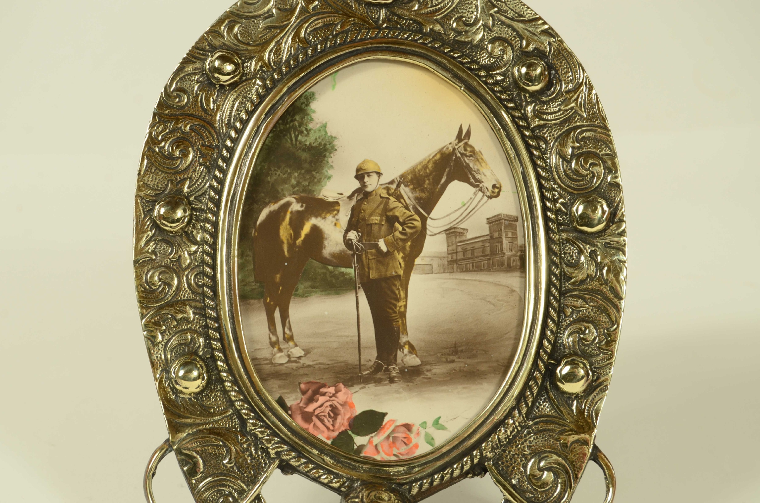 Peculiarity/723-Tabletop Photo Frame