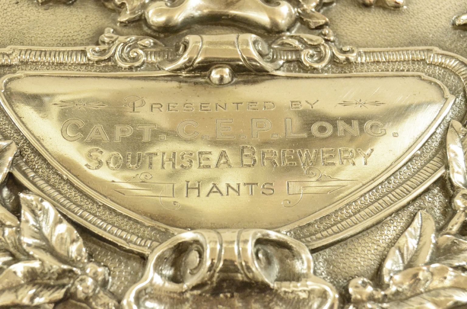 Curiosità/726-Scudo-Trofeo da Biliardo