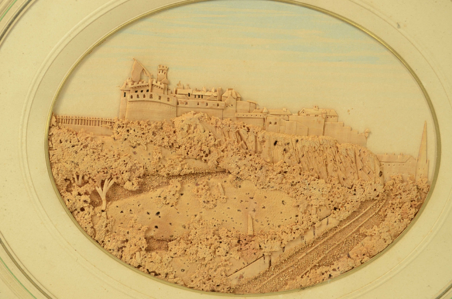 Peculiarity/735-Sculpted cork 