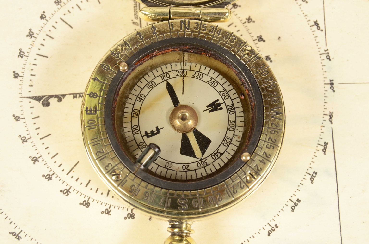 Antique compasses/7374-Pocket Compass