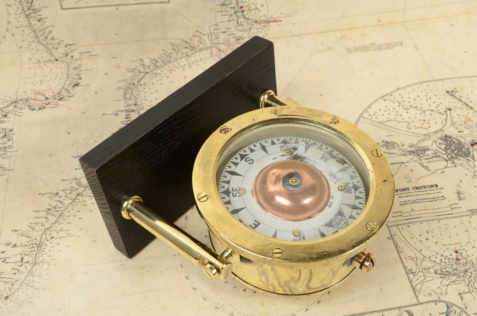 Antique compasses/7576-Nautical Compass