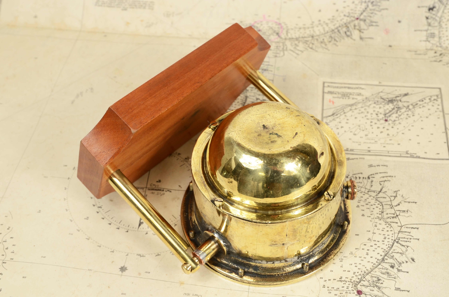 Antique compasses/7590-Nautical Compass