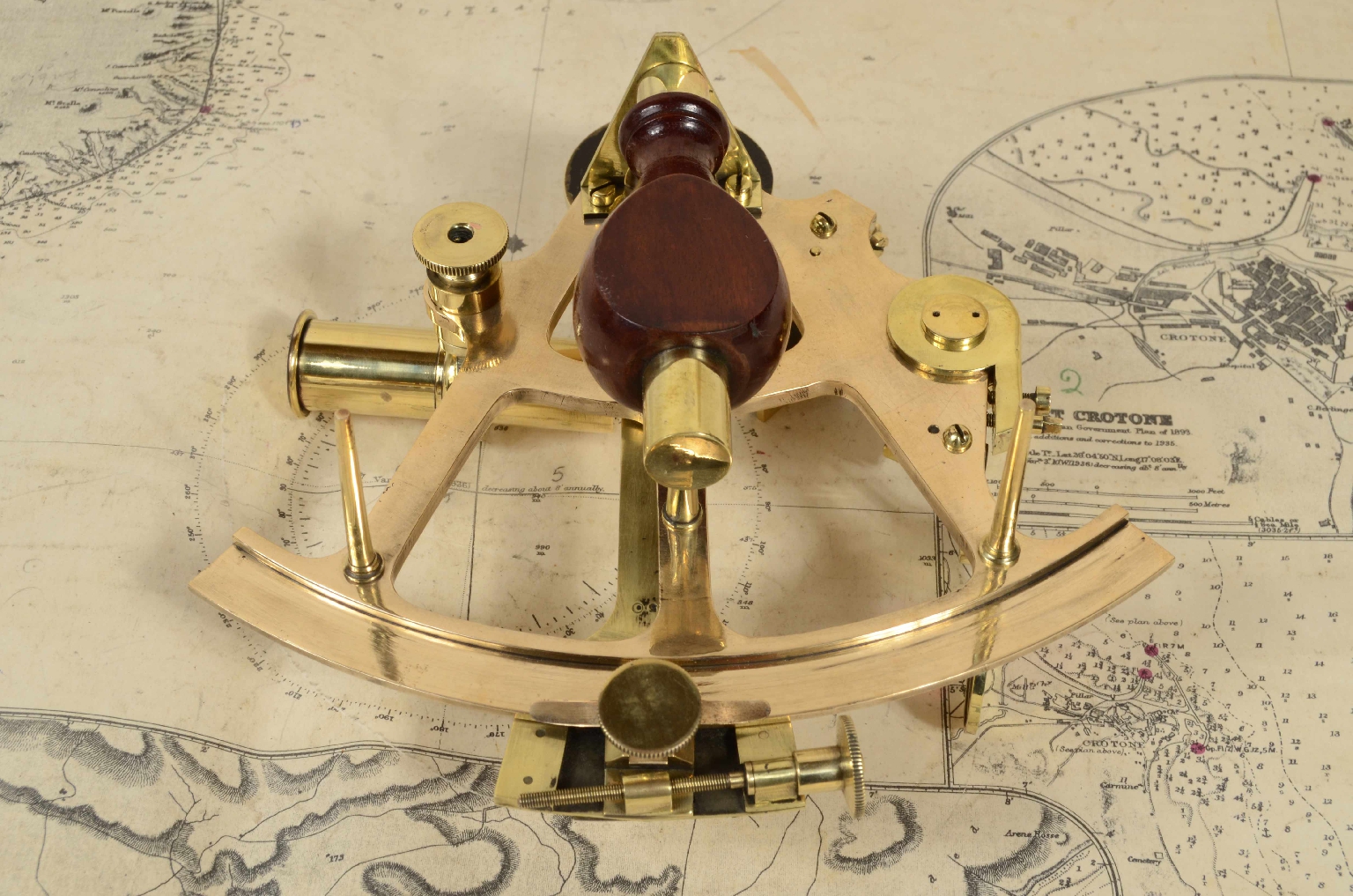Nautical antiques/7655-Small Sextant