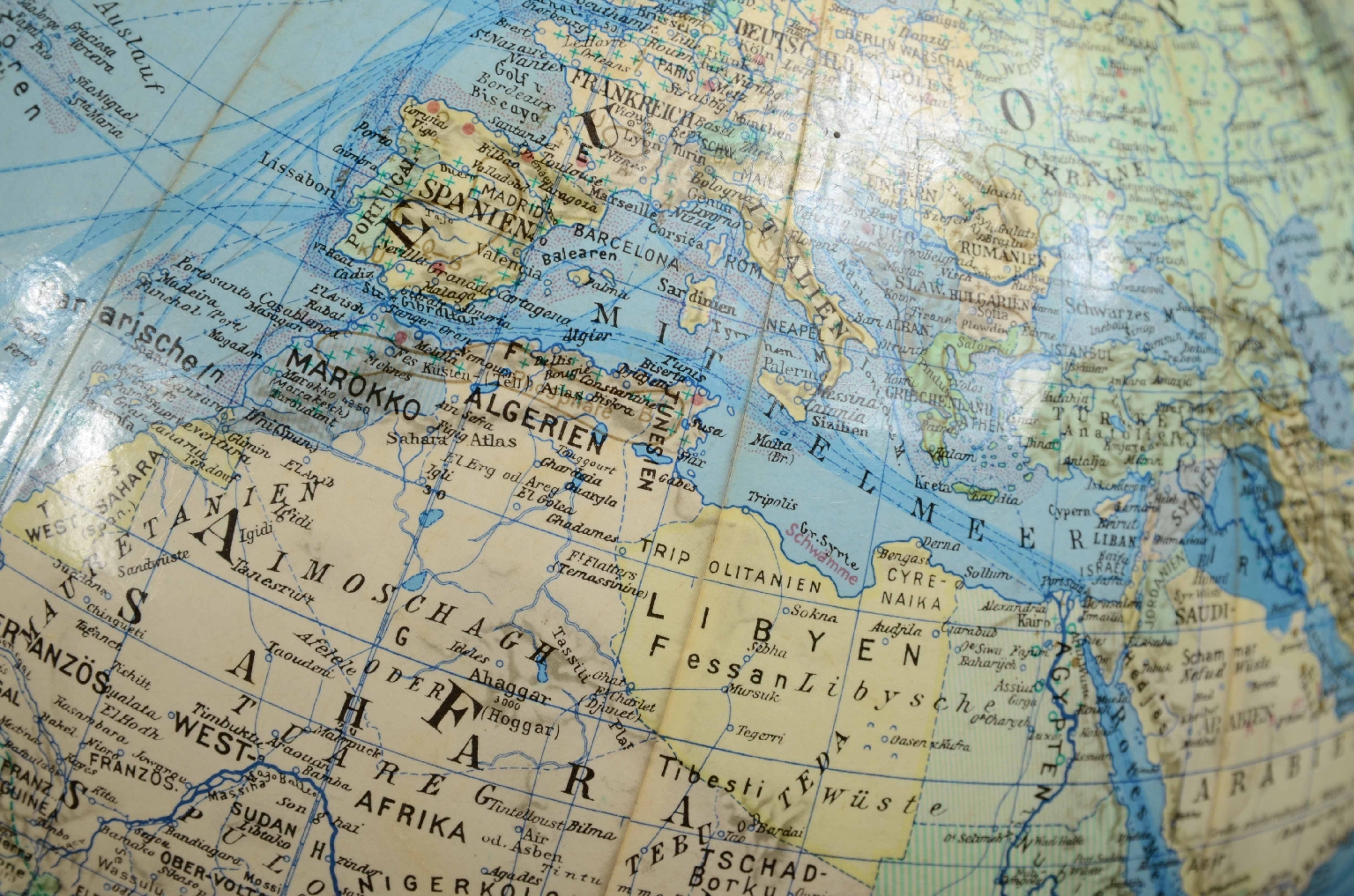 Antique globes-world maps/7783-Terrestrial Globe