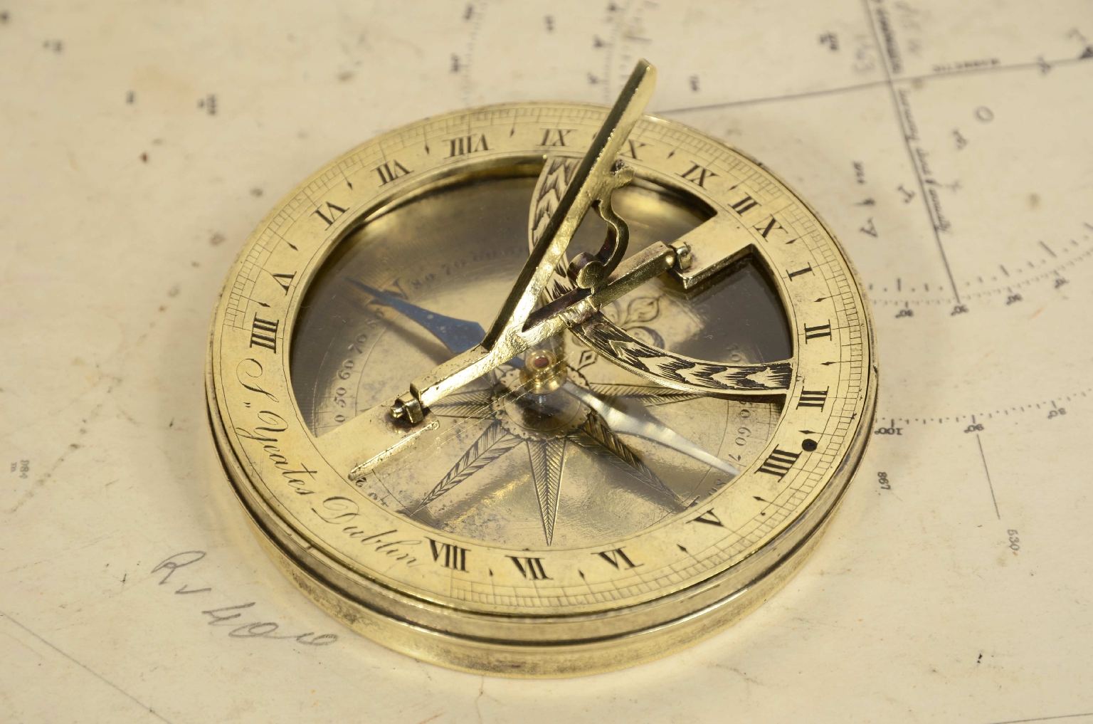 Bussole antiche/7905-Orologio Solare