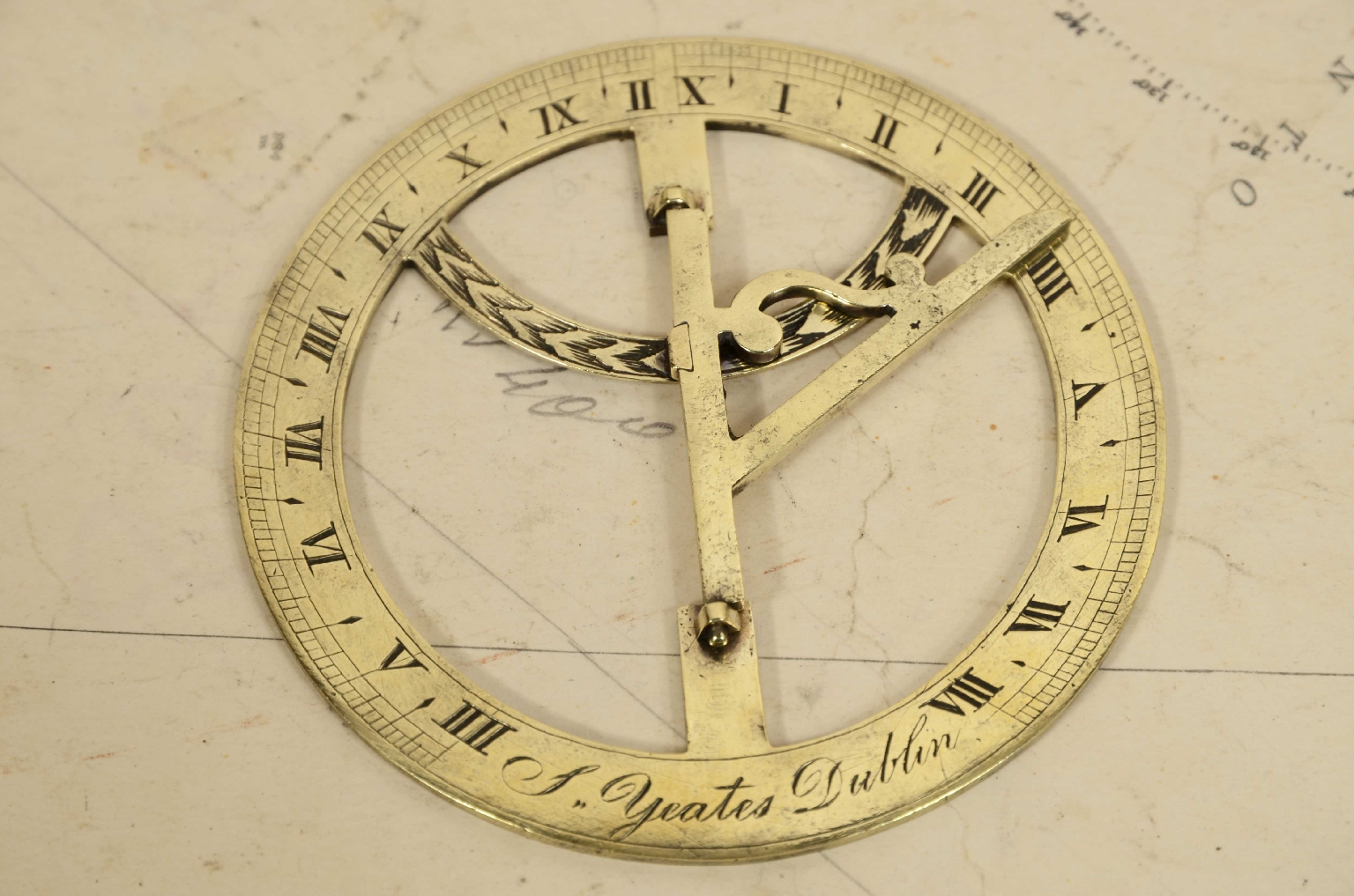 Bussole antiche/7905-Orologio Solare