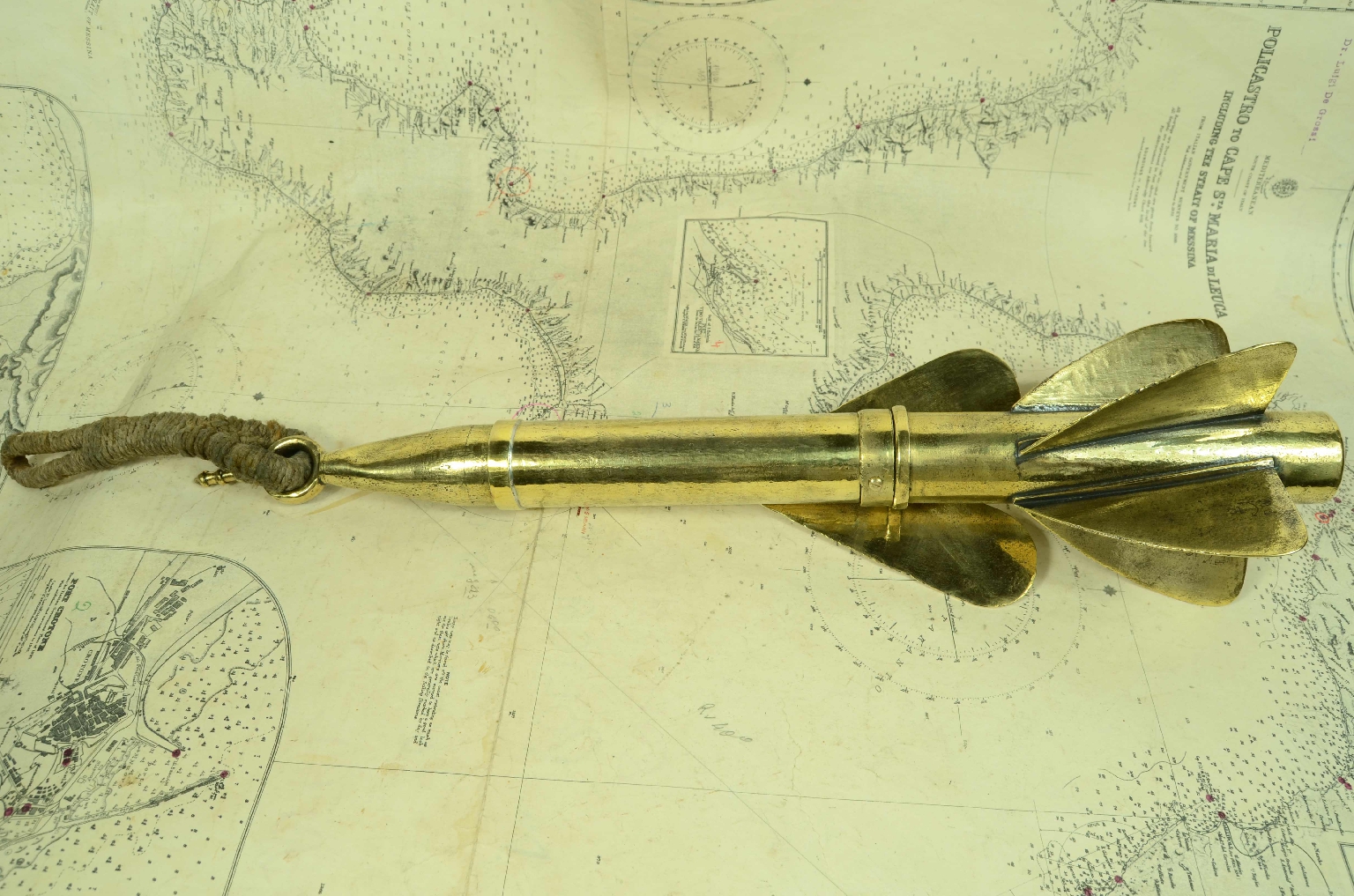 Nautical antiques/7908-Harpoon Ship Log