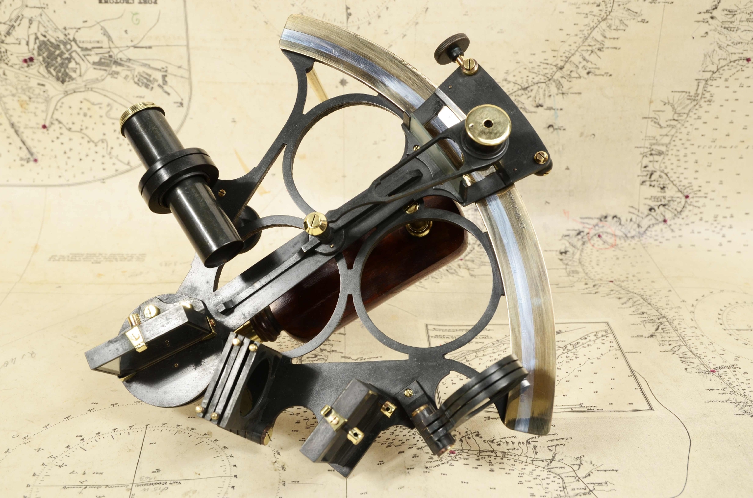 Nautical antiques/7932-Antique Sextant