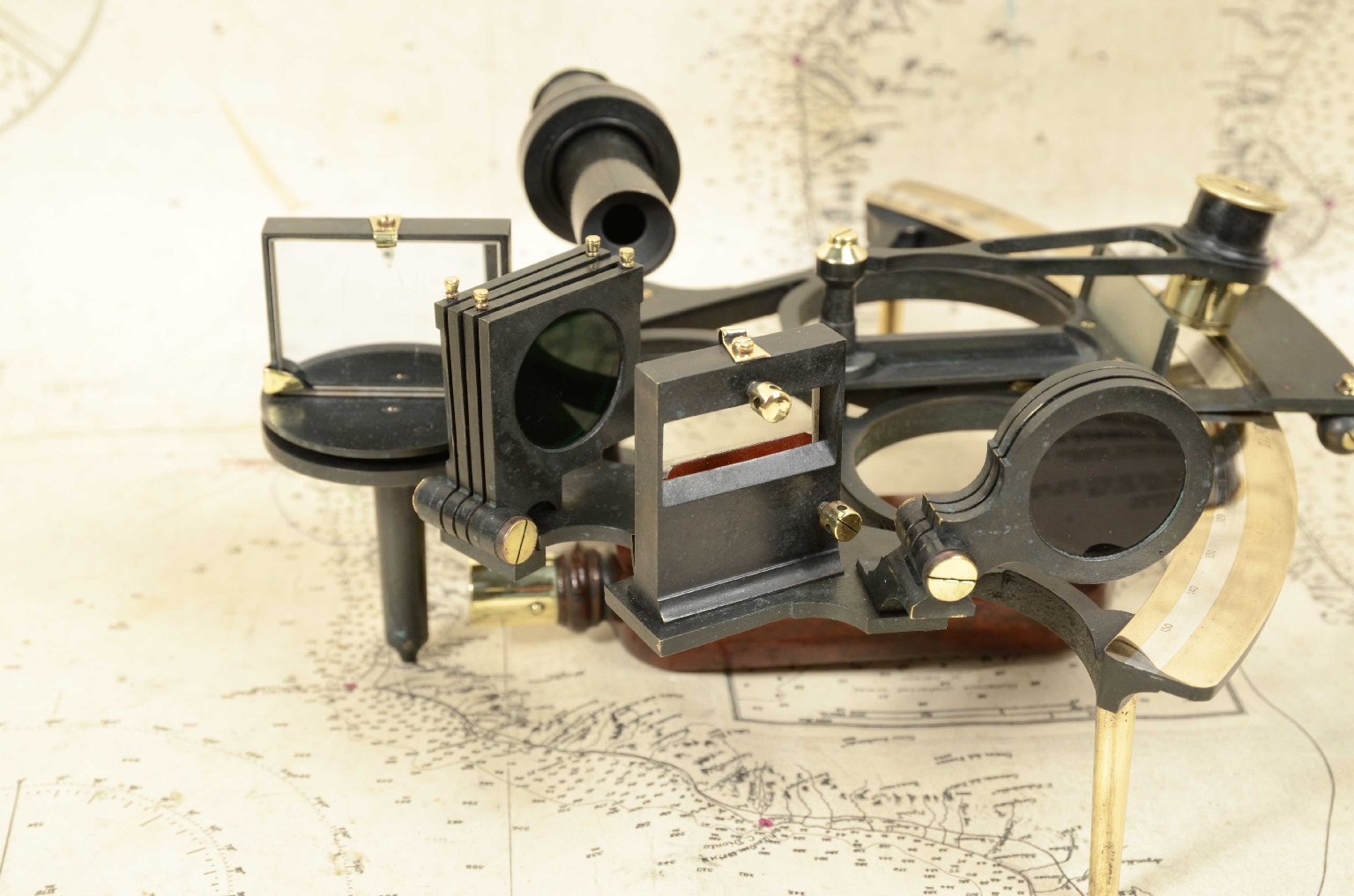 Nautical antiques/7932-Antique Sextant