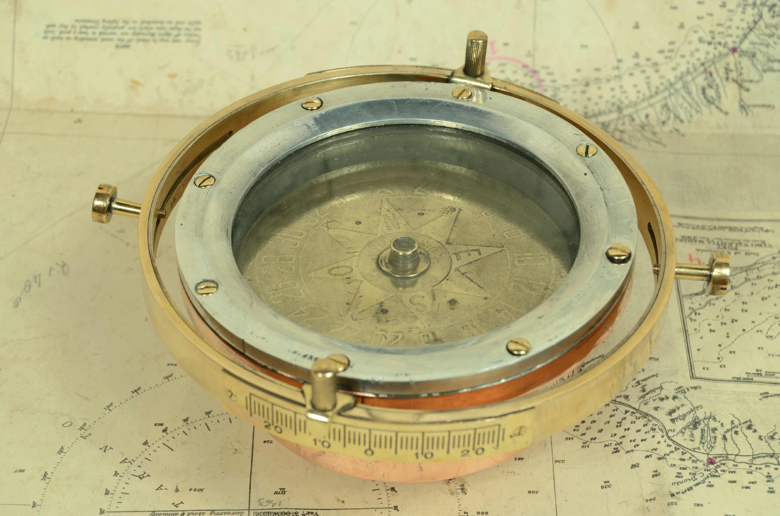 Antique compasses/7945-Nautical Compass