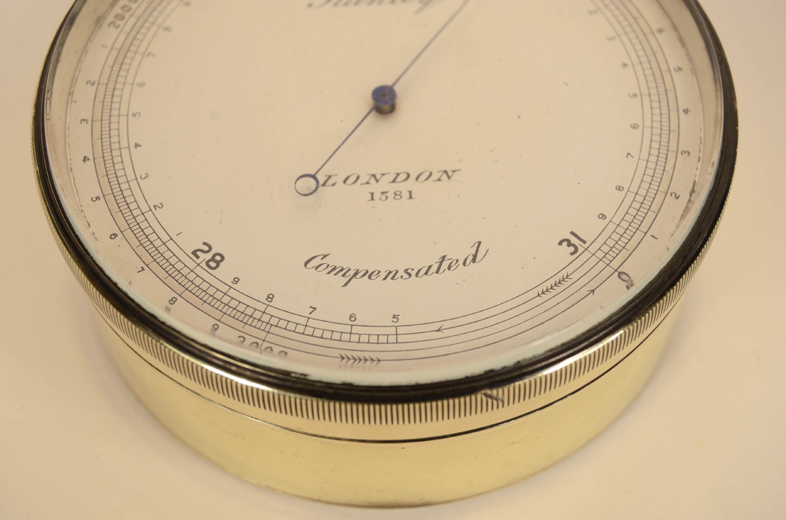 Strumenti di misura antichi/7981-Altimetro