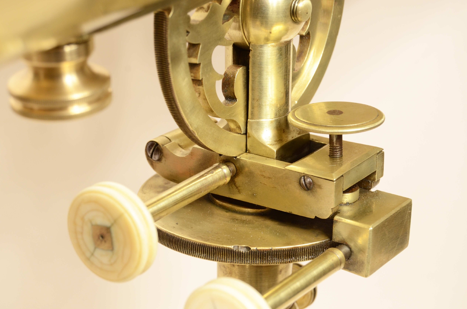 Strumenti astronomici antichi/8007-Telescopio Rifrattore