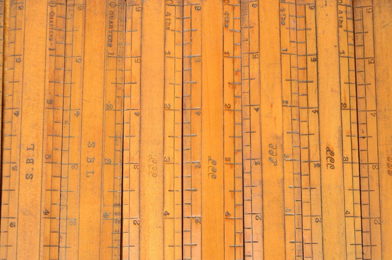 Antique measuring instruments/8031a-Compass Box