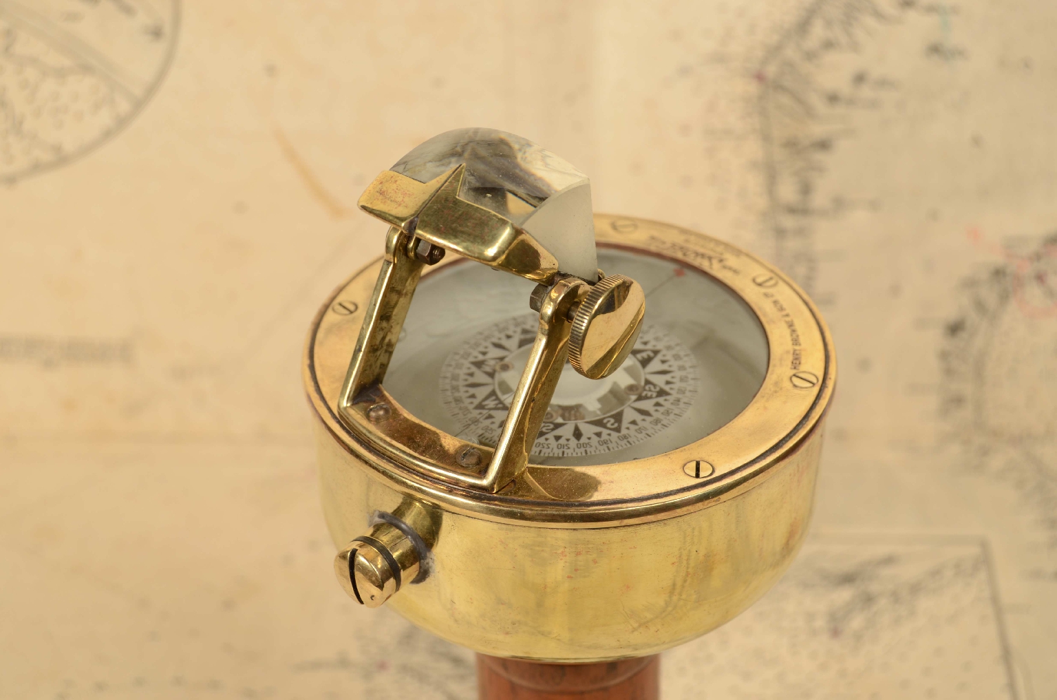 Antique compasses/8031c-Magnetic Bearing Compass